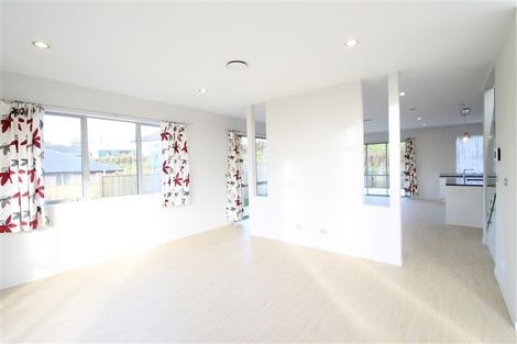 Photo of property in 69 Ridgedale Road, Silverdale, 0932