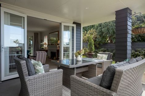Photo of property in 11 Owen Place, Omokoroa, 3114