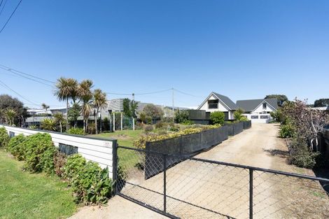 Photo of property in 41 Koputara Road, Himatangi Beach, Foxton, 4891