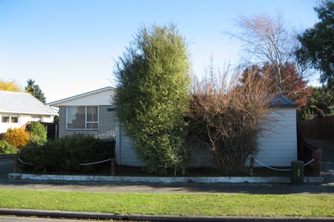 Photo of property in 2/27 Harling Avenue, Hillmorton, Christchurch, 8025