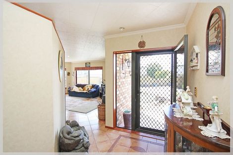 Photo of property in 5 Teppett Place, Foxton Beach, Foxton, 4815