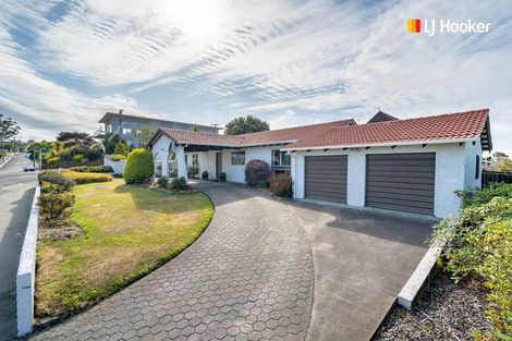 Photo of property in 16 Eastbank Street, Waverley, Dunedin, 9013