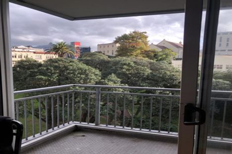 Photo of property in Scotia Tower Apartments, 8f/8 Scotia Place, Auckland Central, Auckland, 1010