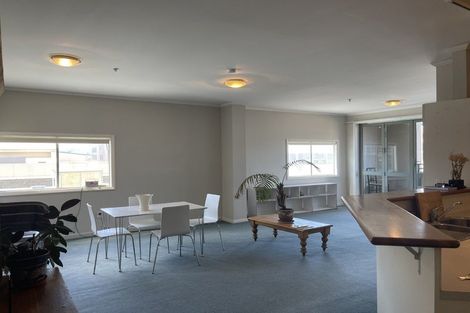 Photo of property in Town End Apartments And Courtena, 2c/30 Allen Street, Te Aro, Wellington, 6011