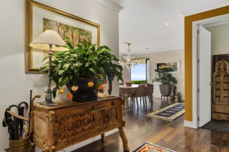 Photo of property in 167 Cape Rodney Road, Leigh, 0985