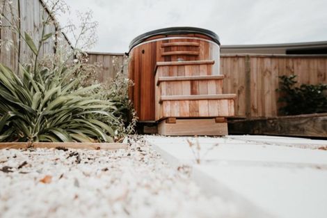 Photo of property in 78a Oceanbeach Road, Mount Maunganui, 3116