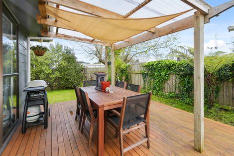 Photo of property in 1/162 Universal Drive, Henderson, Auckland, 0610