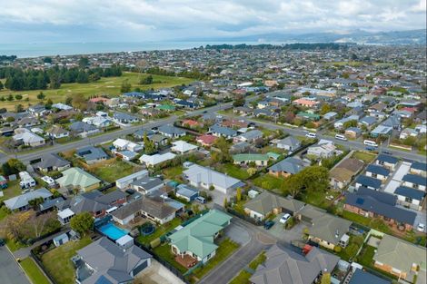Photo of property in 3 Orca Lane, Parklands, Christchurch, 8083