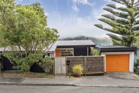 Photo of property in 14 Shotter Street, Karori, Wellington, 6012