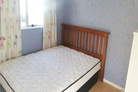 Photo of property in 2a Percy Dyett Drive, Karori, Wellington, 6012