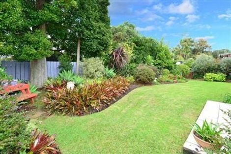 Photo of property in 2/32 Riverside Road, Orewa, 0931