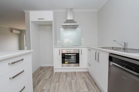 Photo of property in 4/14 Breckons Avenue, Nawton, Hamilton, 3200