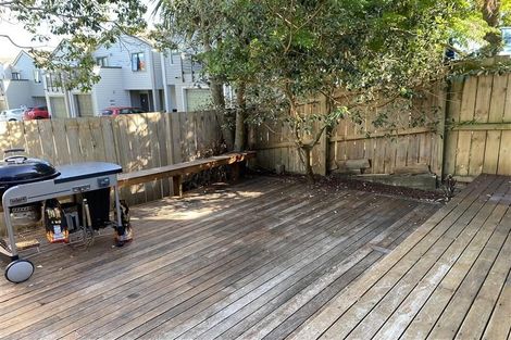 Photo of property in 1/23 Fields Parade, Oteha, Auckland, 0632