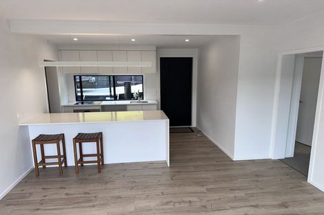 Photo of property in 25 Ocean Road, Surfdale, Waiheke Island, 1081