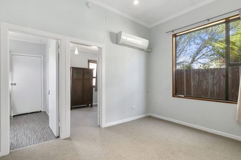 Photo of property in 10 Lochend Street, Musselburgh, Dunedin, 9013