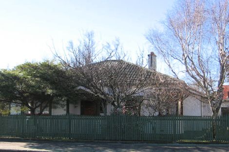 Photo of property in 7 Pirie Street, Palmerston North, 4410