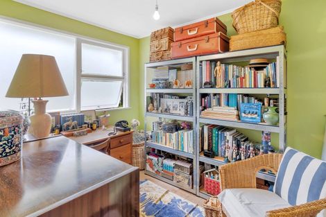 Photo of property in 5 Opal Avenue, Pakuranga, Auckland, 2010