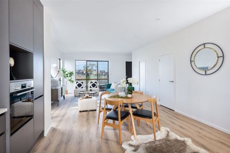 Photo of property in 30 Whakato Avenue, Kumeu, 0810