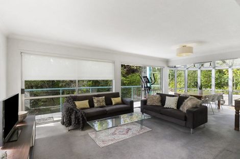 Photo of property in 125 Braemar Road, Castor Bay, Auckland, 0620
