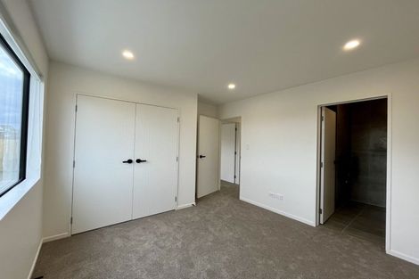 Photo of property in 12b Massine Place, Randwick Park, Auckland, 2105