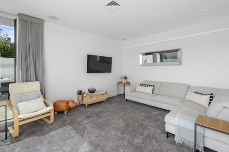 Photo of property in 17 Penhelig Place, Burnside, Christchurch, 8053