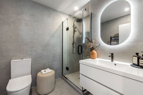 Photo of property in 15 Humariri Street, Point Chevalier, Auckland, 1022
