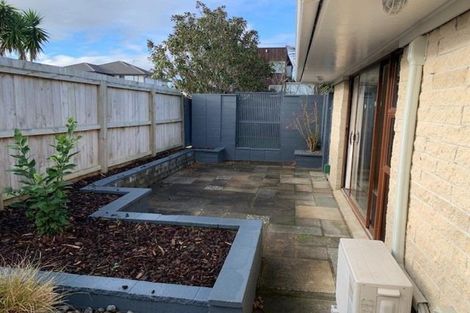 Photo of property in 1/19 Gulf Crest, Bucklands Beach, Auckland, 2012