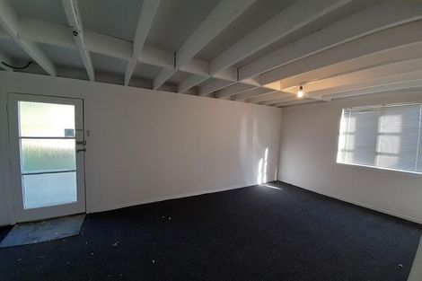 Photo of property in 24 Inglis Street, Birkenhead, Auckland, 0626