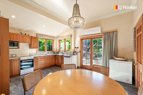 Photo of property in 3 Royal Crescent, Saint Kilda, Dunedin, 9012