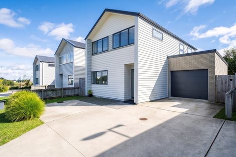 Photo of property in 180 Walters Road, Takanini, 2110