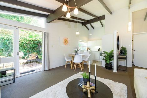 Photo of property in 4/28 Wolsley Avenue, Milford, Auckland, 0620
