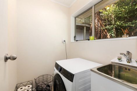 Photo of property in 30 Davis Grove, Wainuiomata, Lower Hutt, 5014