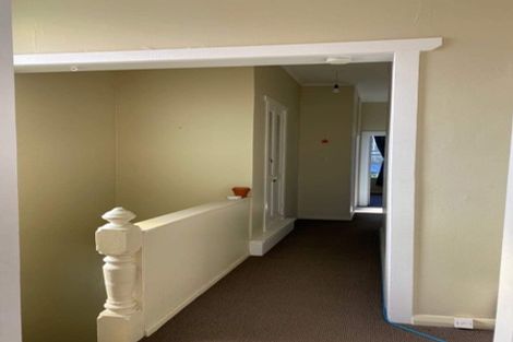 Photo of property in 1/50 Clyde Street, Island Bay, Wellington, 6023