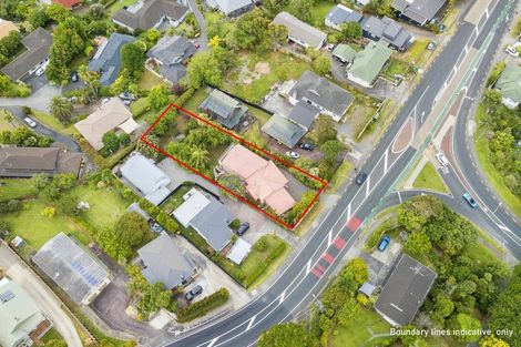 Photo of property in 105 Browns Bay Road, Browns Bay, Auckland, 0630