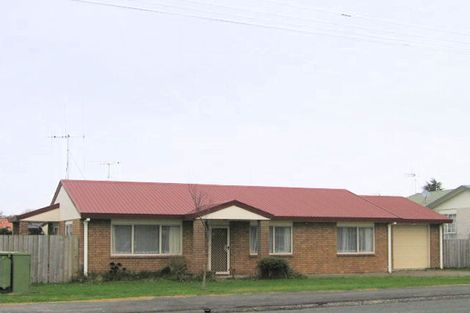 Photo of property in 5 Dalgliesh Avenue, Forest Lake, Hamilton, 3200