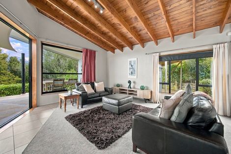 Photo of property in 11 Cameron Town Road, Pukekohe, 2678