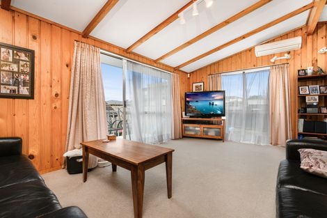 Photo of property in 67b Manuroa Road, Takanini, 2112