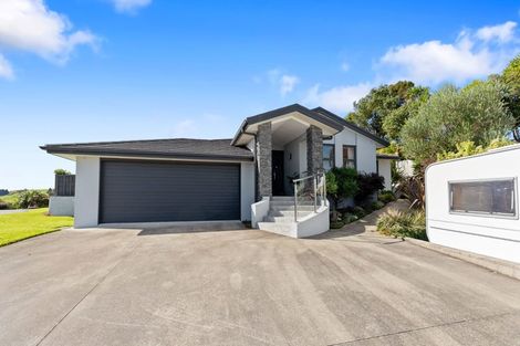 Photo of property in 32 Riddington Rise, Ohauiti, Tauranga, 3112