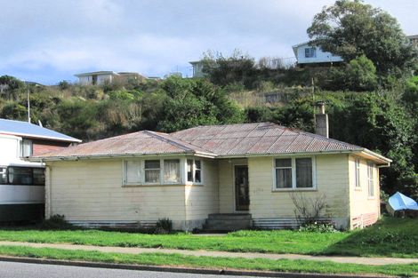 Photo of property in 181 Sievers Grove, Cannons Creek, Porirua, 5024