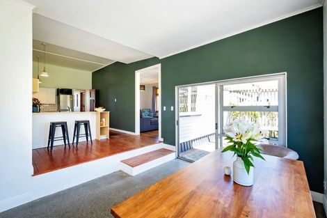 Photo of property in 14 Campaign Street, Napier South, Napier, 4110