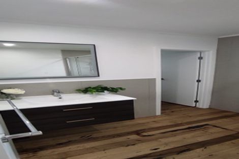 Photo of property in 19 Kayes Road, Pukekohe, 2120