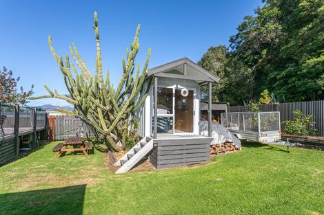 Photo of property in 135 Hauraki Road, Coromandel, 3506