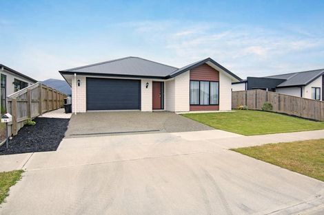 Photo of property in 14 Kuini Place, Motueka, 7120