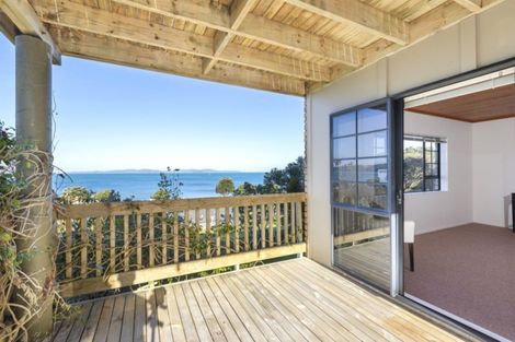 Photo of property in 28 Kahurangi Place, Snells Beach, 0920