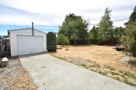 Photo of property in 38 Jollie Road, Twizel, 7901