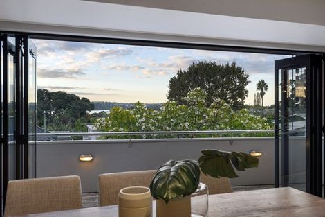 Photo of property in 8 Saratoga Avenue, Herne Bay, Auckland, 1011