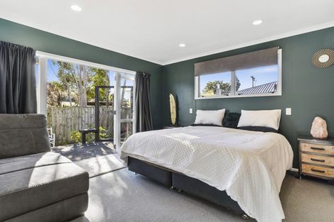 Photo of property in 15a Queen Road, Bellevue, Tauranga, 3110