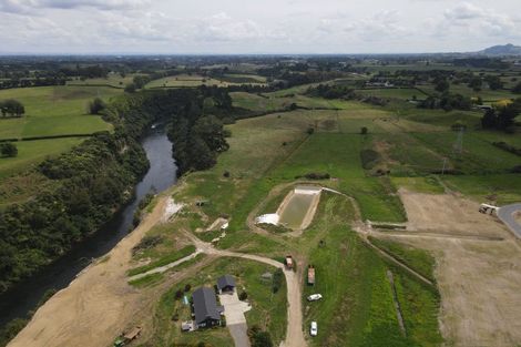 Photo of property in 2 Hydro Road, Edgecumbe, 3120