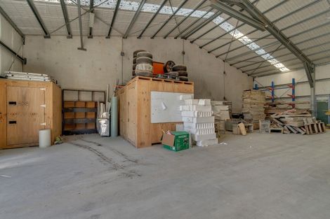 Photo of property in 120 Mairehau Road, Marshland, Christchurch, 8083
