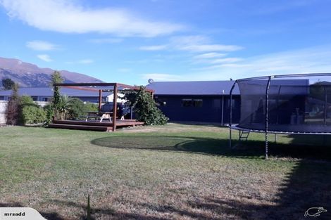 Photo of property in 5 Charles Court, Lake Hawea, Wanaka, 9382